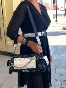 Usnjena unikatna torbica po naročilu