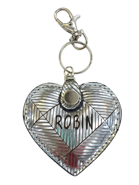 Usnjeni obesek za ključe srce  www.dddesign.si