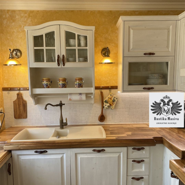 Usnjeni pohištveni ročaji www.dddesign.si na kuhinjah Rustika Masiva d.o.o.