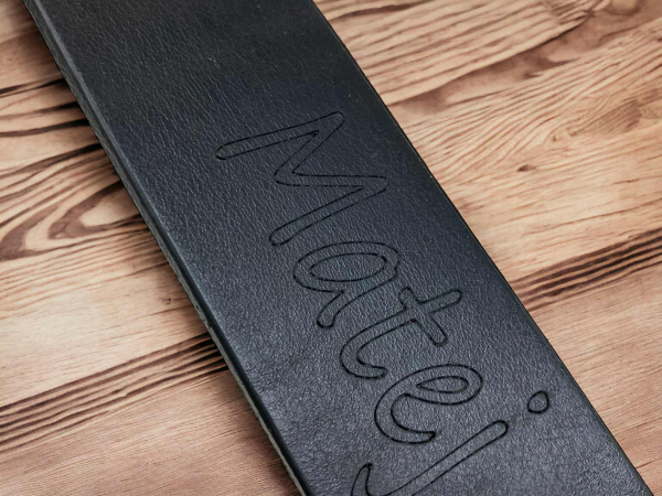 Personalized black leather belt 4cm with nets 