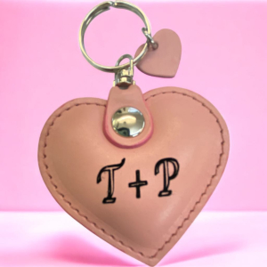 Personaliziran usnjeni obesek srce, obesek za ključe