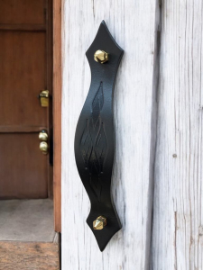 Usnjeni pohištveni ročaji www.dddesign.si