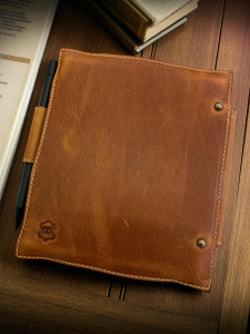 Personalizirani usnjeni ovitki za E knjige