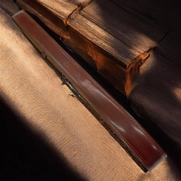 Usnjeni rjavi pas z imitacijo krokodila 3,5 cm