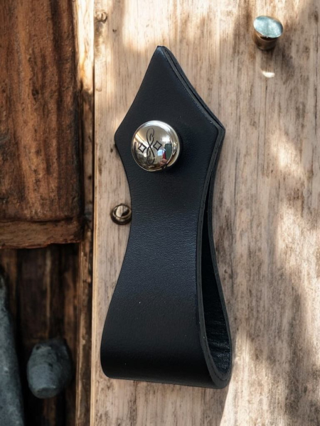  Furniture Leather Handle Engraved O silver screws