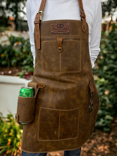 Usnjeni predpasnik ŽAR MOJSTER z držalom za pijačo