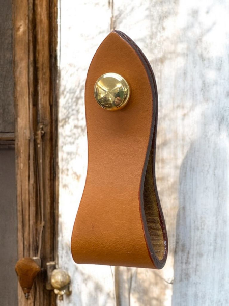 Usnjeni pohištveni ročaji www.dddesign.si