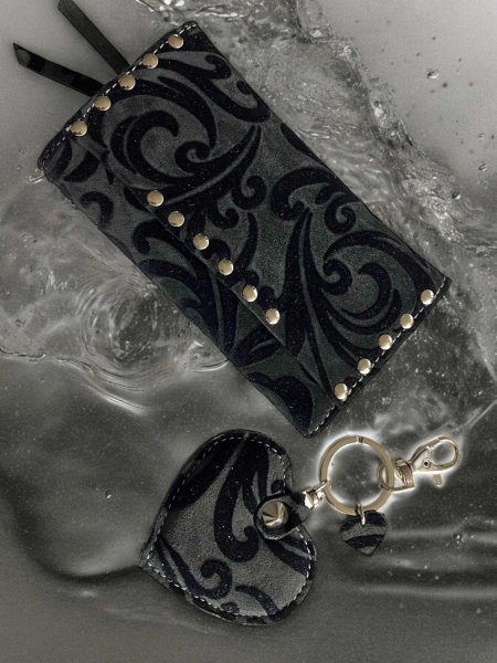 Usnjena tobačnica po naročilu RAZPRODANO