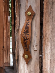 Usnjeni pohištveni ročaji www.dddesign.si